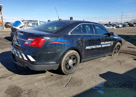 2015 Ford Taurus Police Interceptor из США, поврежденный, VIN 1FAHP2MK3FG159557